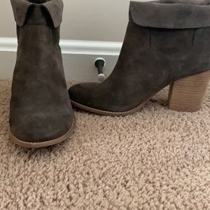 Splendid Taupe Booties